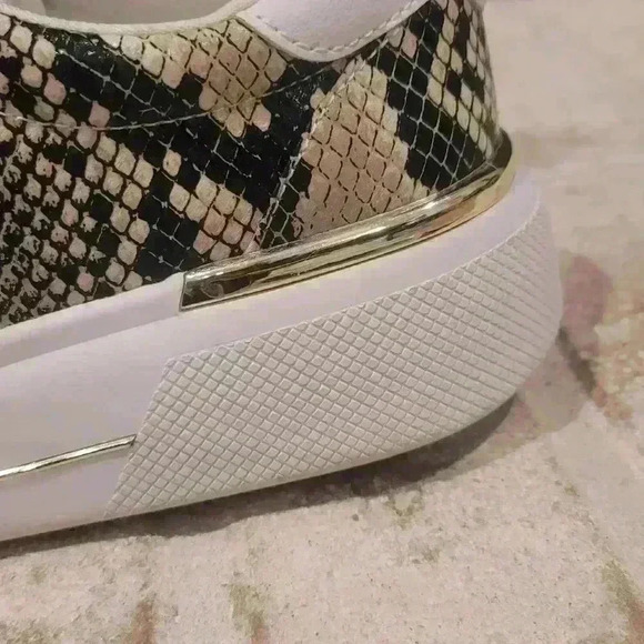 Marc Fisher Drea Platform Sneakers - Picture 6 of 13